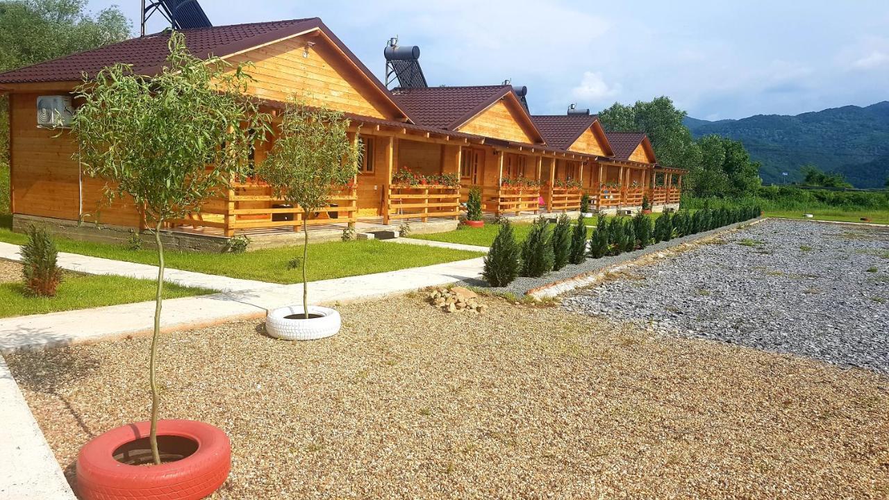 La Podul Gornii Hotel Gornea Exterior foto